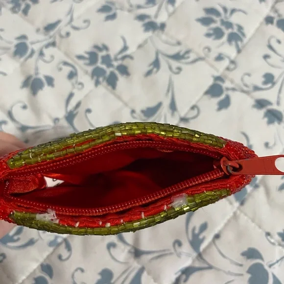 Red Beaded Strawberry Coin Purse - Picture 3 of 3